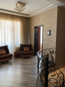 Türkanda sahilə 200 metr məsafədə bağ evi satılır, -8