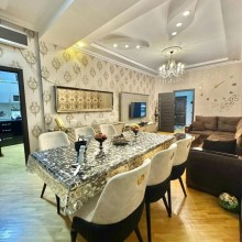 Xırdalan şəhərində Heydər Əliyev prospektində 3 otaqli, -6