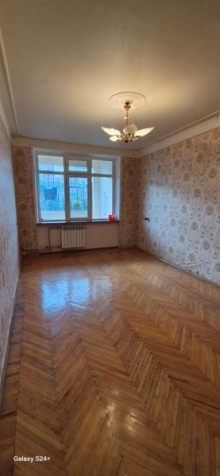 8-cu mikrorayo Satılır Köhnə Tikili, -2