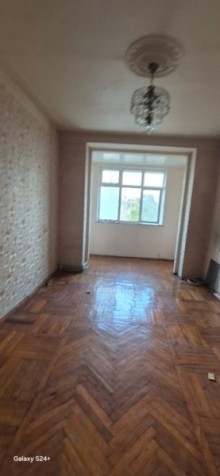 8-cu mikrorayo Satılır Köhnə Tikili, -3