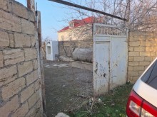 Qobustanda Şıxlar Massivi Satılır Həyət evi, -3