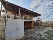 Qobustanda Şıxlar Massivi Satılır Həyət evi, -6