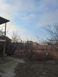 Qobustanda Şıxlar Massivi Satılır Həyət evi, -8