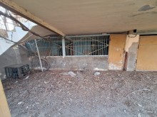 Qobustanda Şıxlar Massivi Satılır Həyət evi, -10