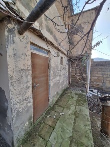 Qobustanda Şıxlar Massivi Satılır Həyət evi, -13