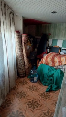 Bayılda, Gülbala Aliyev küç  Satılır Həyət evi, -18