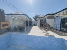 Mərdəkanda yeni tikilmiş gözəl villa satılır. 3 sot torpaq sahəsi, -4