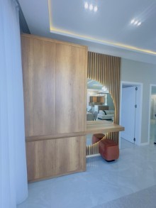 Mərdəkanda yeni tikilmiş gözəl villa satılır. 3 sot torpaq sahəsi, -13