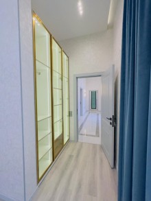 Mərdəkan qəsəbəsində yeni inşa edilmiş modern bağ evi satılır, -19