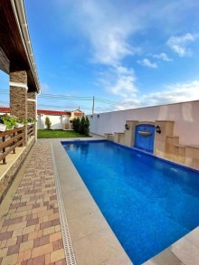 Şüvəlan qəsəbəsi , Qala yolu, bağlar massivində əla təmirli villa satılır, -4