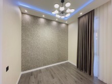 Bakıda 2 mərtəbəli modern ev satılır. Şüvəlan qəsəbəsində 5 otaqlı yeni dacha, -5