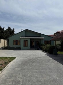 Şüvəlanda əşyalı 4 otaqlı həyət evi satılır. 1 mərtəbəli dacha, -2