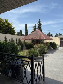 Şüvəlanda əşyalı 4 otaqlı həyət evi satılır. 1 mərtəbəli dacha, -3
