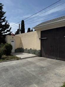 Şüvəlanda əşyalı 4 otaqlı həyət evi satılır. 1 mərtəbəli dacha, -4