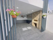 Mərdəkanda  Bravo market və TT market ətrafında yola yaxın modern villa satılır, -4