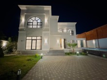 Mərdəkan Qızıl Qum bağlarında, 6 sot torpaq sahəsində inşa edilmiş, 2 mərtəbəli villa satılı, -3