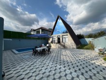 kiraye-gunluk-4-otaq-heyet-evi-qebele-195-1748967389