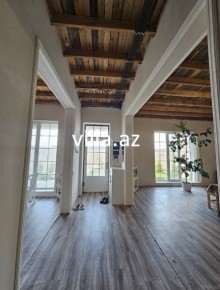 Mərdəkan qəsəbəsində Bravo supermarket yolunda yeni ev satılır, -12
