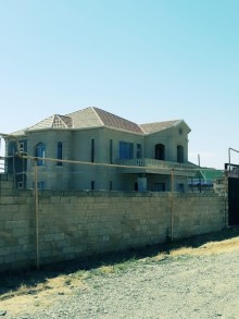Ceyranbatanda 2 mərtəbəli yeni həyət evi satılır, -4