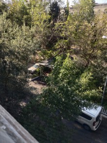 Satılır Köhnə Tikili 8-ci mikrorayonda Azadlıq metrostansiyasına 5 dəqiqəlik məsafədə, -3