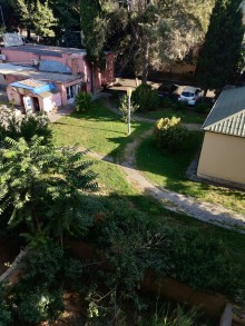 Satılır Köhnə Tikili 8-ci mikrorayonda Azadlıq metrostansiyasına 5 dəqiqəlik məsafədə, -5