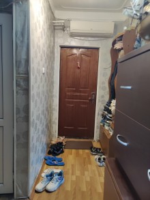 Satılır Köhnə Tikili 8-ci mikrorayonda Azadlıq metrostansiyasına 5 dəqiqəlik məsafədə, -9