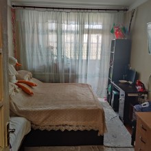 Satılır Köhnə Tikili 8-ci mikrorayonda Azadlıq metrostansiyasına 5 dəqiqəlik məsafədə, -15