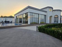 merdekanda-t-quliyev-sanatoriyasina-yaxin-villa-satilir