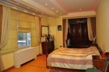 Gənclikdə "Milyonerlər Məhəlləsi"də Villa satılır, -12