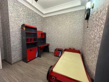 Şüvəlanda dənizə yaxın məsafədə bağ evi satılır, -17