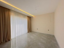 Bakıda fərdi həyət evləri massivi sayılan Şüvəlan qəsəbəsində modern ev satılır, -17