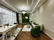 Mərdəkan əşyalı villa satılır, -17