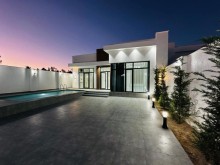 Bakı şəhərində 1 mərtəbəli müasir ev satılır, -6