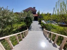 Şəkidə Gündəlik kirayə VILLA 3 geniş yataq otağı, -2