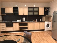 Masazir Əlyaĝa Vahid küçəsi yol kənari Satılır Villa, -3