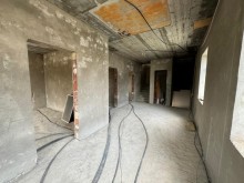 Xırdalanda Satılır Həyət evi, -2